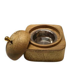 Delikli Kubbe Kapaklı Kare Ahşap Konik Tütsülük Delikli Kubbe Kapaklı Kare Ahşap Konik Tütsülük
