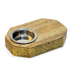 Kabartma Kaplamalı Metal Kaseli Ahşap Konik Tütsülük